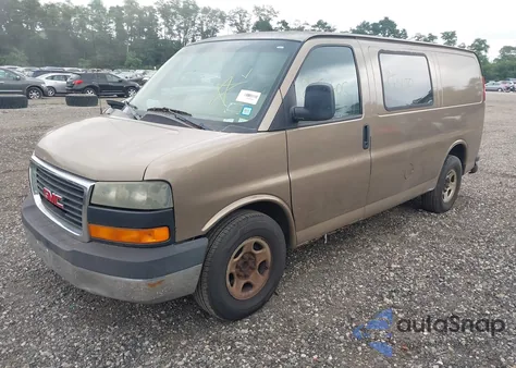 2003 GMC Savana Standard z USA, uszkodzony, nr VIN 1GTFG15X131159223